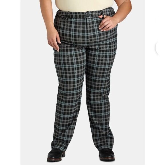 Women's Plus Wear to Work Straight Leg Pants, 30” Inseam, Size 18W - Picture 4 of 7